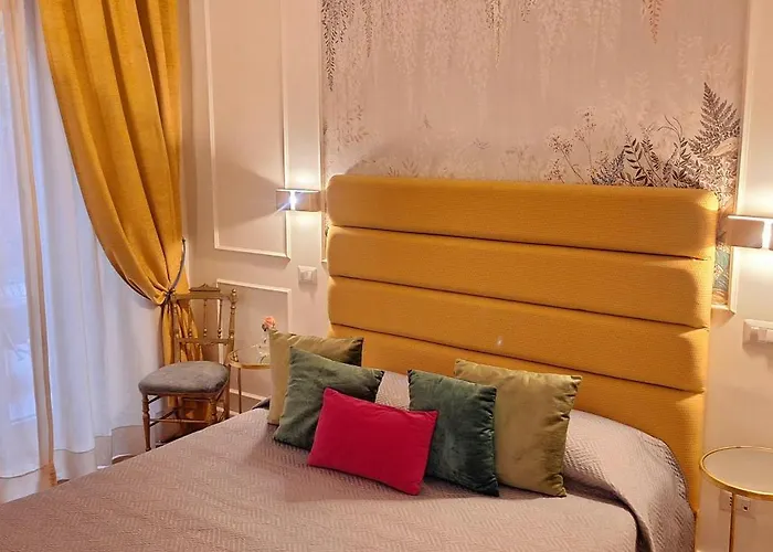 Ingrami And Πανσιόν 4*